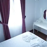 Karyada Hotel 2*