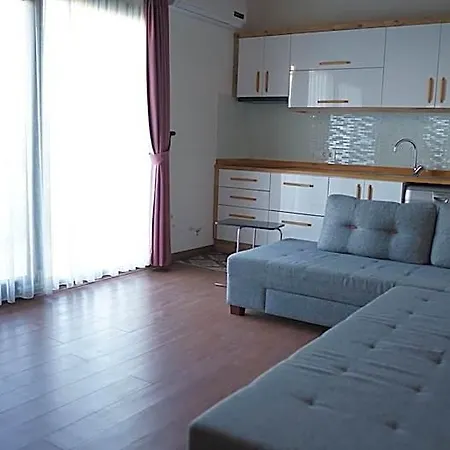 Karyada Hotel 2*